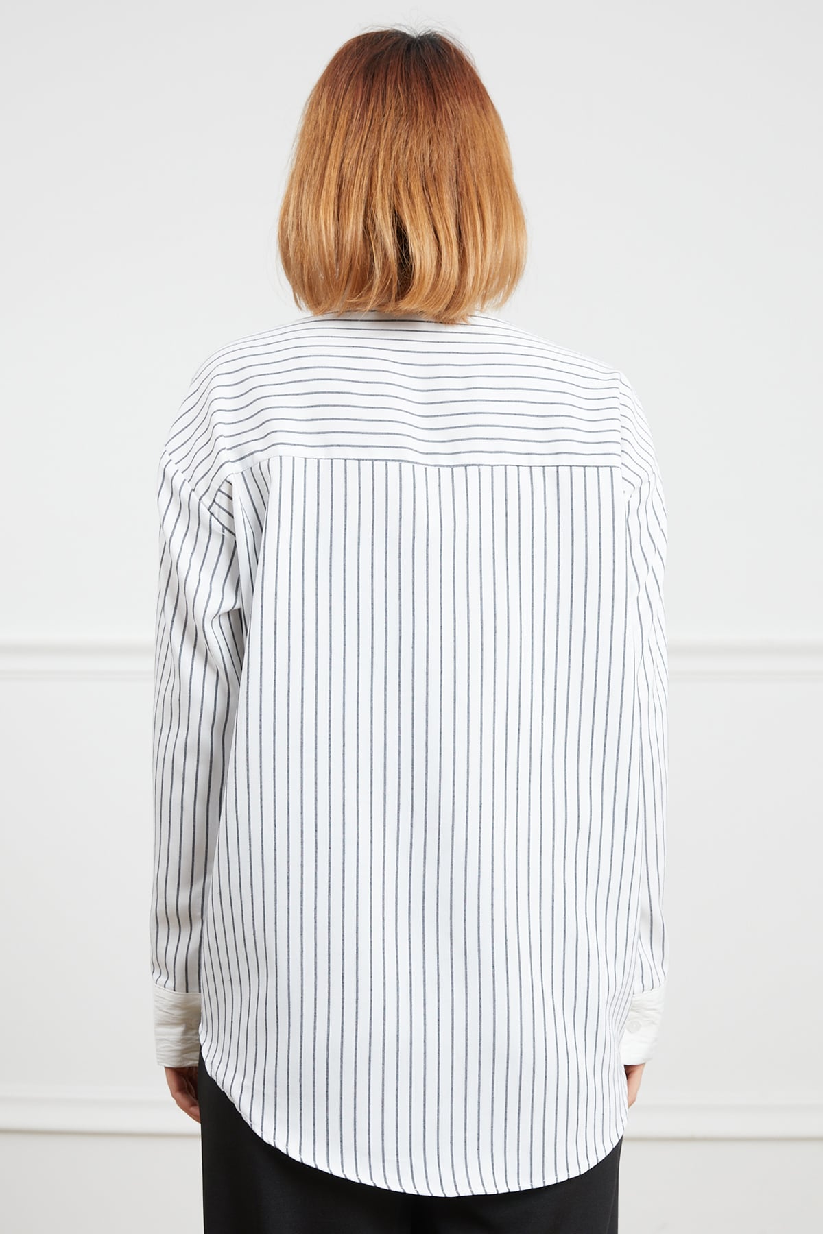 Tek Cepli Çizgili Gömlek Siyah