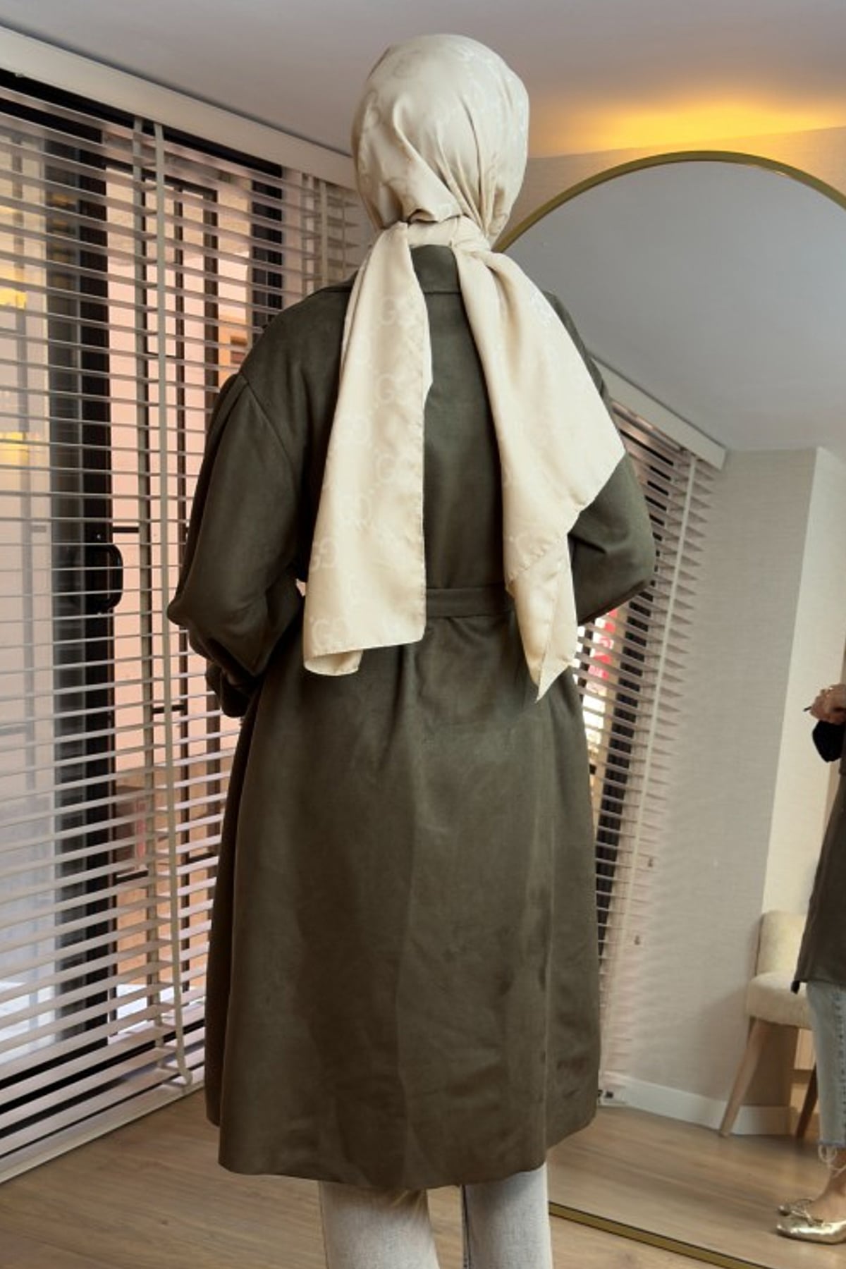 Kuşak Detaylı Süet Trençkot Haki