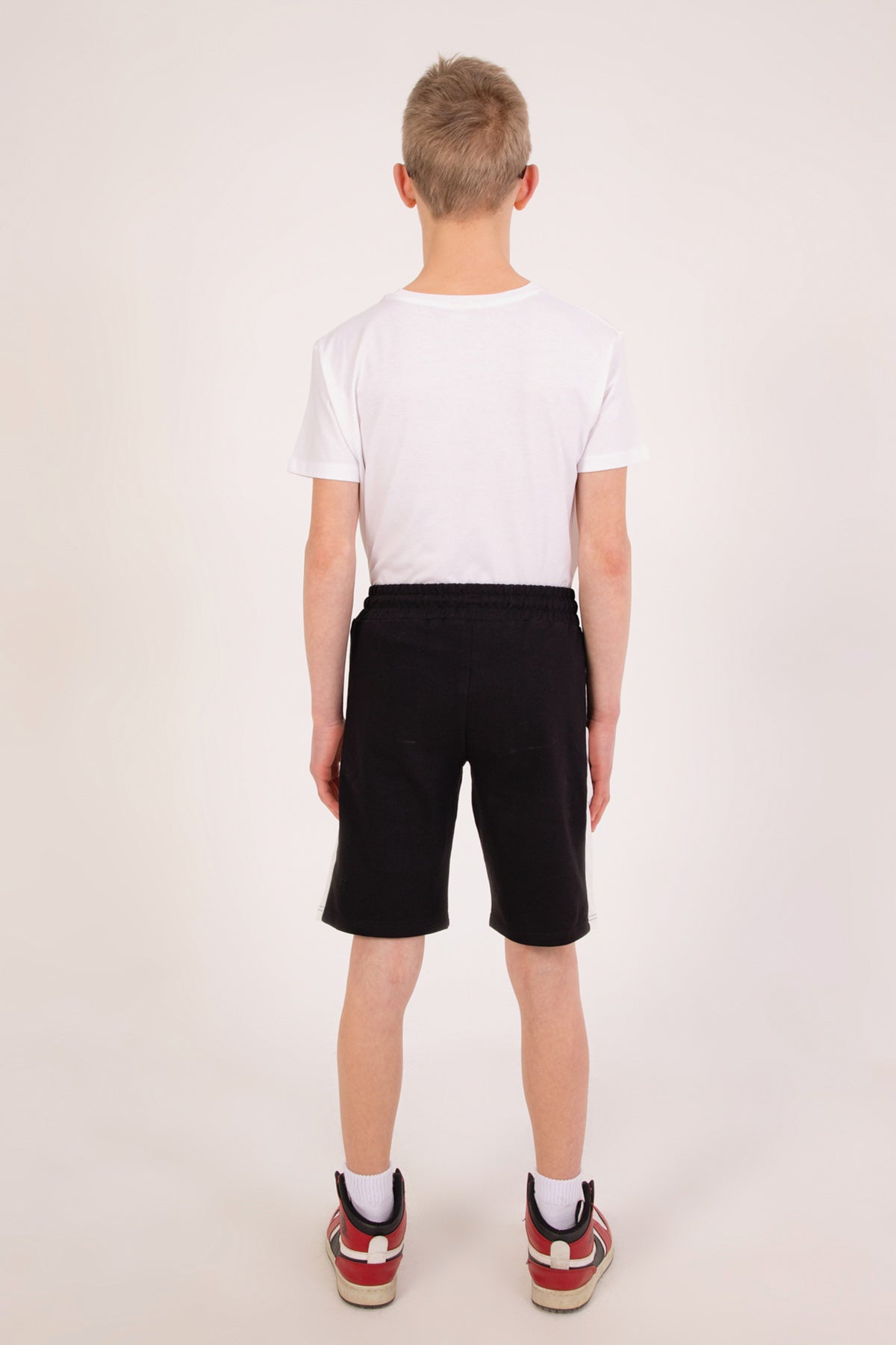Erkek Çocuk Garnili Şort Siyah