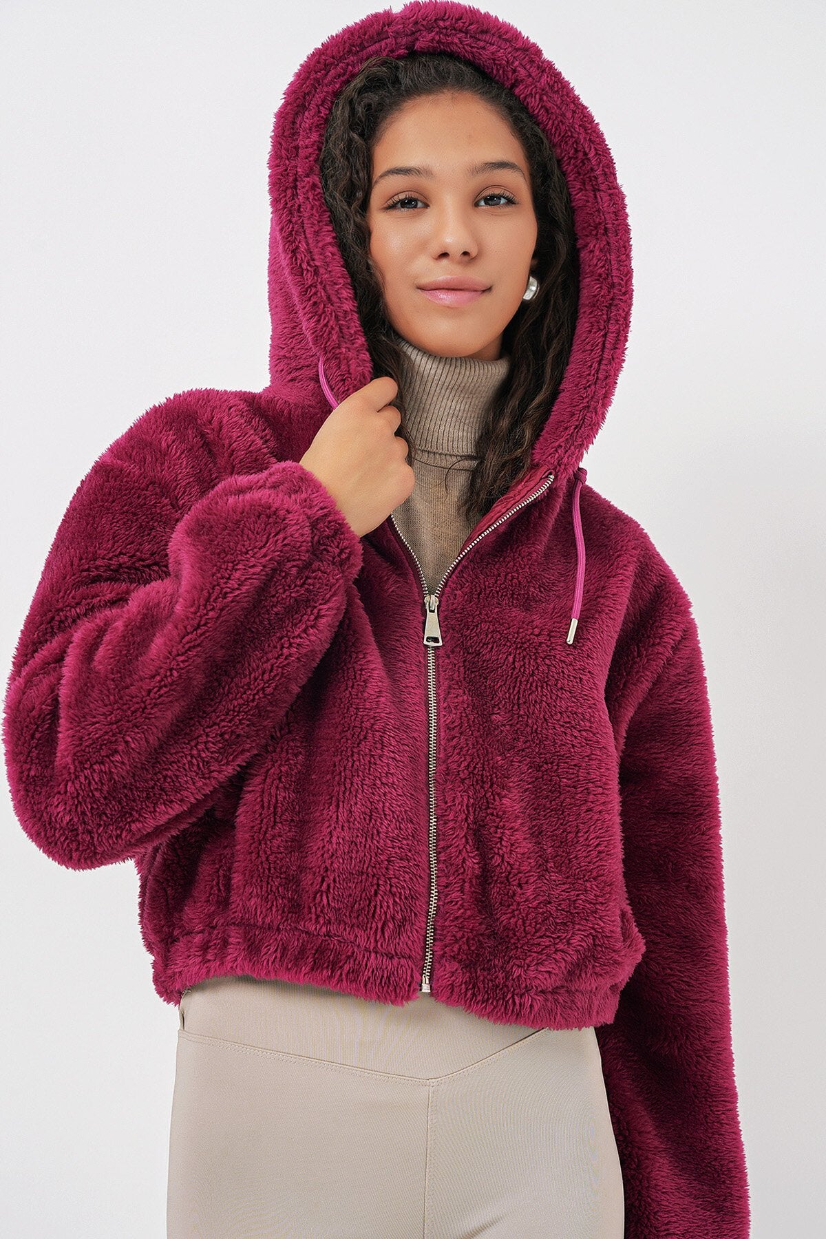 Merterium 5193 Kapüşonlu Peluş Crop Ceket - Mürdüm
