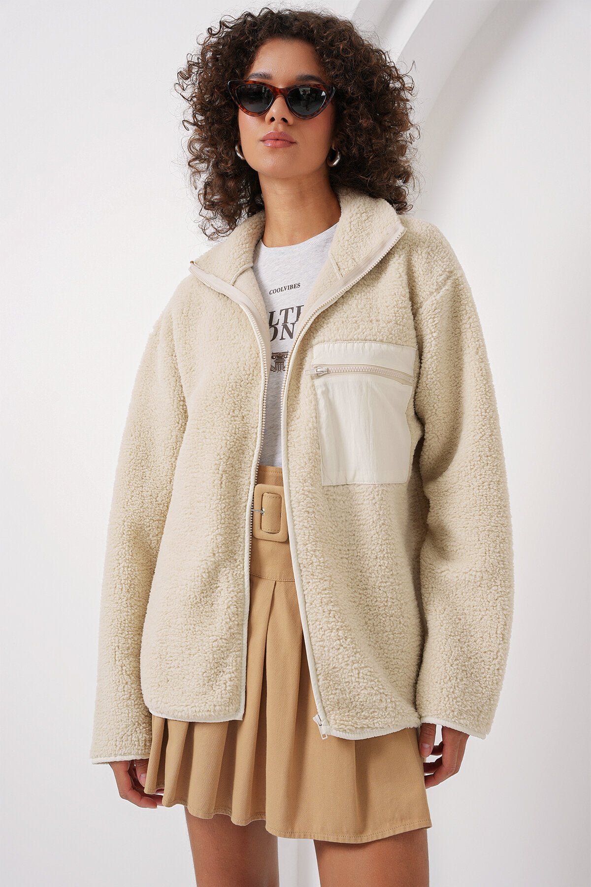 Merterium 55446 Fermuarlı Oversize Peluş Ceket Mont - Krem