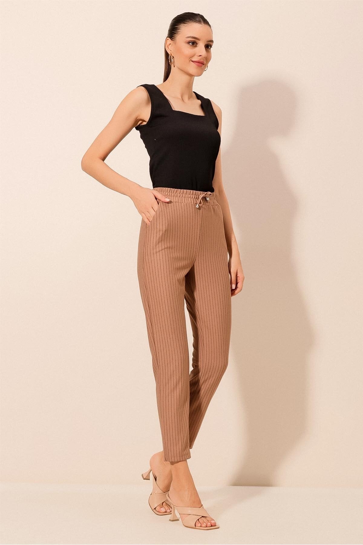 Бел қисми резинка ва боғчиқли шим – Камел (6560 Beli Lastikli Bağcıklı Pantolon - Camel)