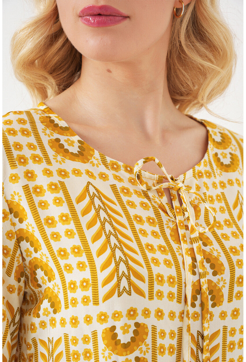 Kadın Desenli Kısa Kol Bluz 969