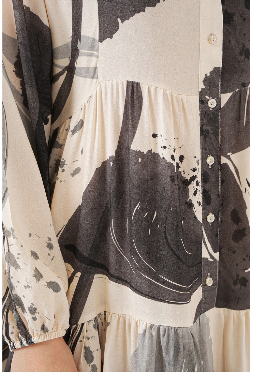 Kadın Desenli Uzun Tesettür Elbise 2585