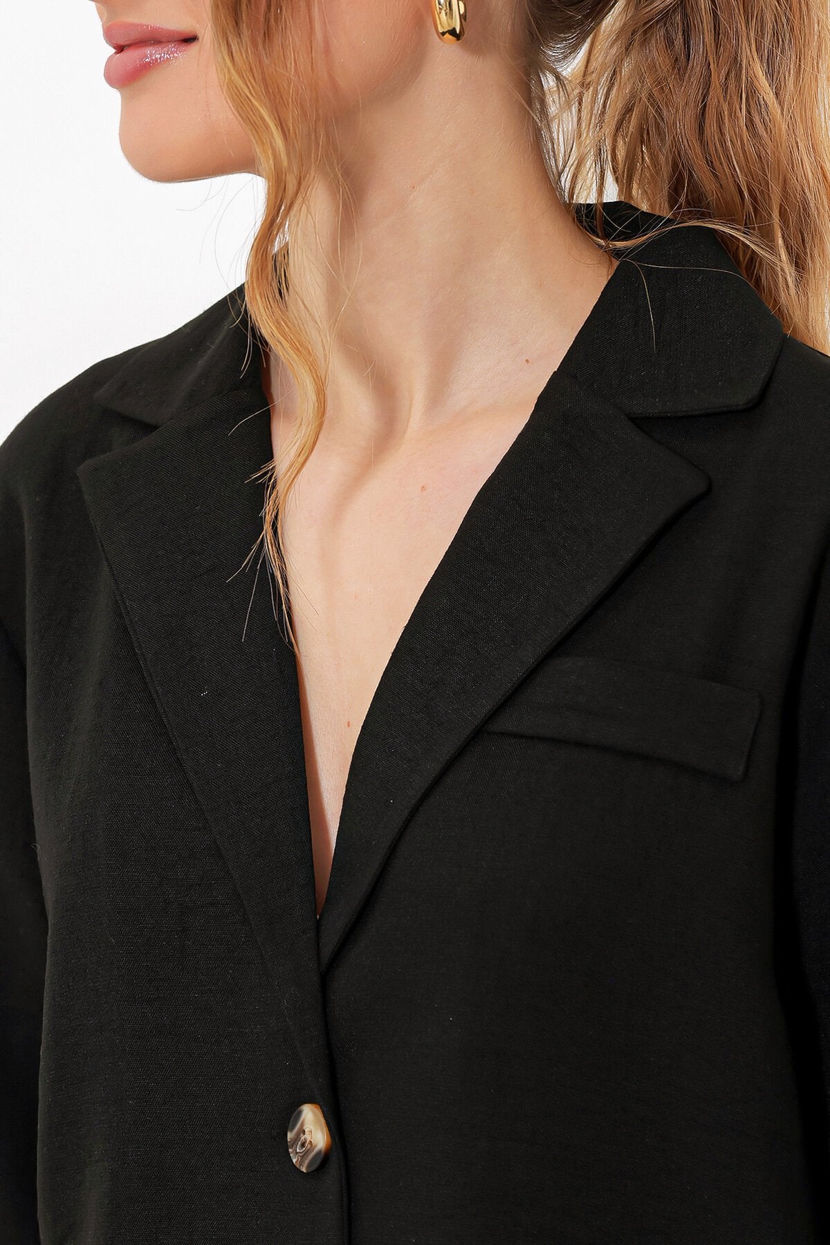 Merterium Kadın Siyah Çift Düğmeli Oversize Crop Keten Ceket 0706