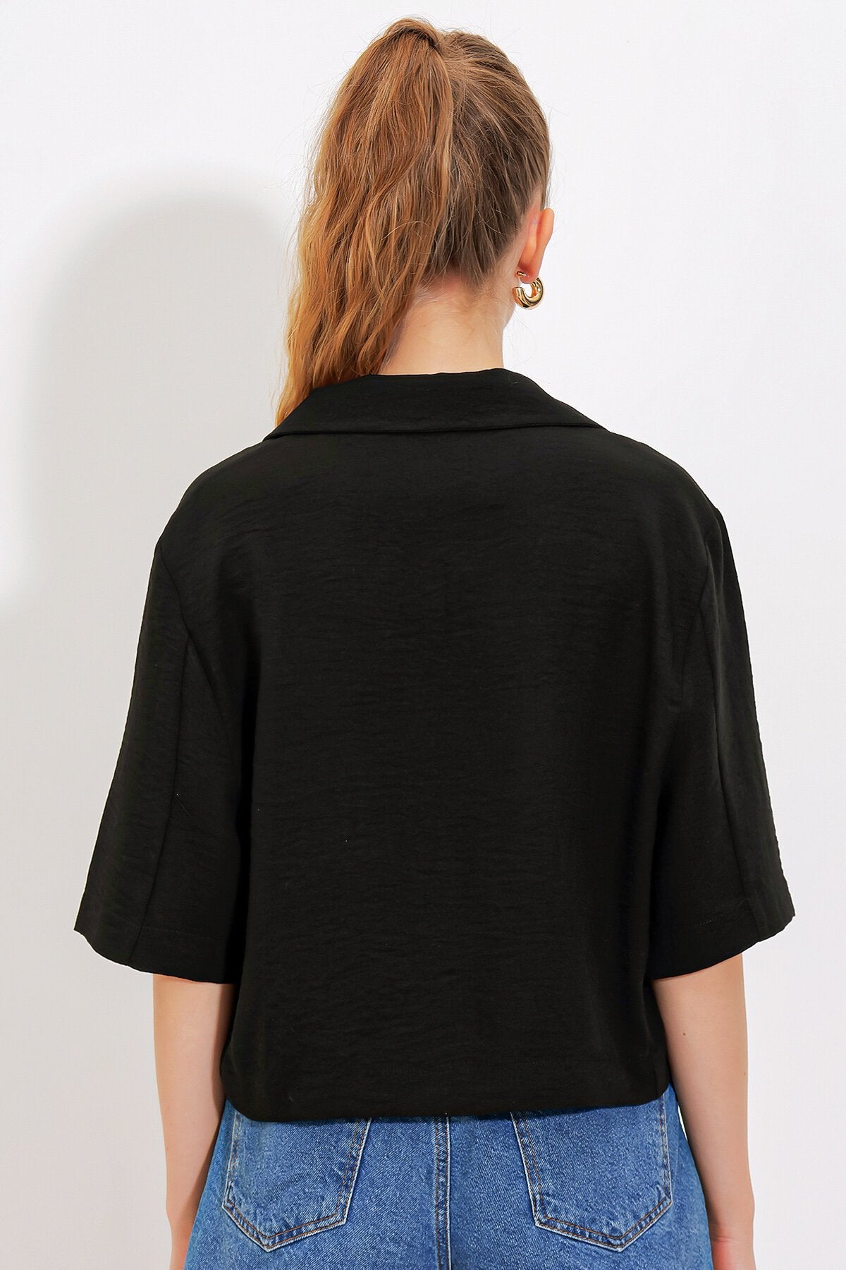 Merterium Kadın Siyah Çift Düğmeli Oversize Crop Keten Ceket 0706