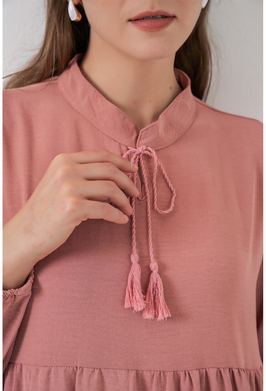 T1627 Yaka Bağcıklı Elbise