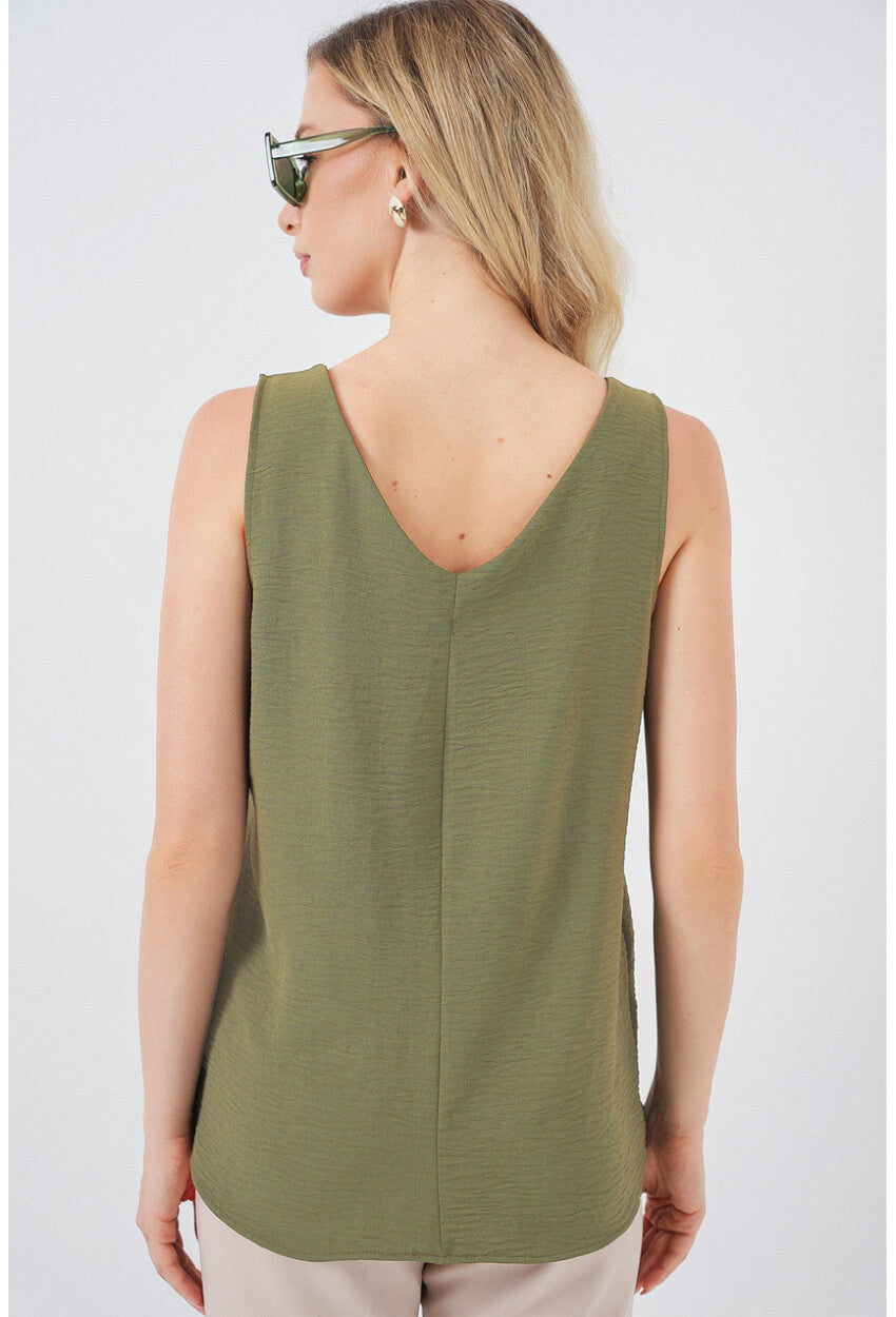 V Yaka Sıfır Kol Bluz 950