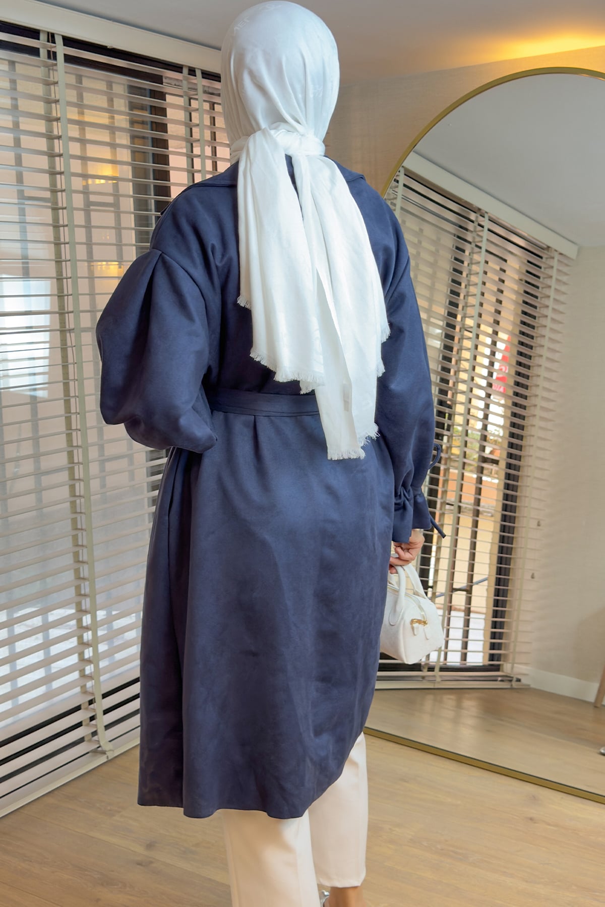 Kuşak Detaylı Süet Trençkot Lacivert