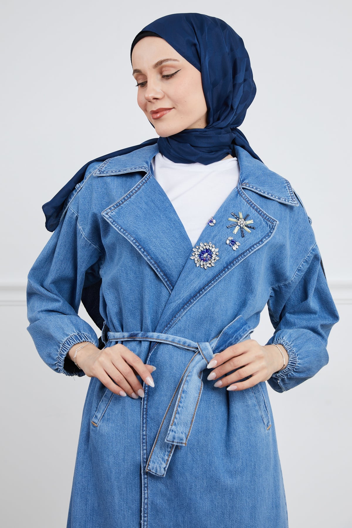 Taş Detaylı Trençkot Mavi