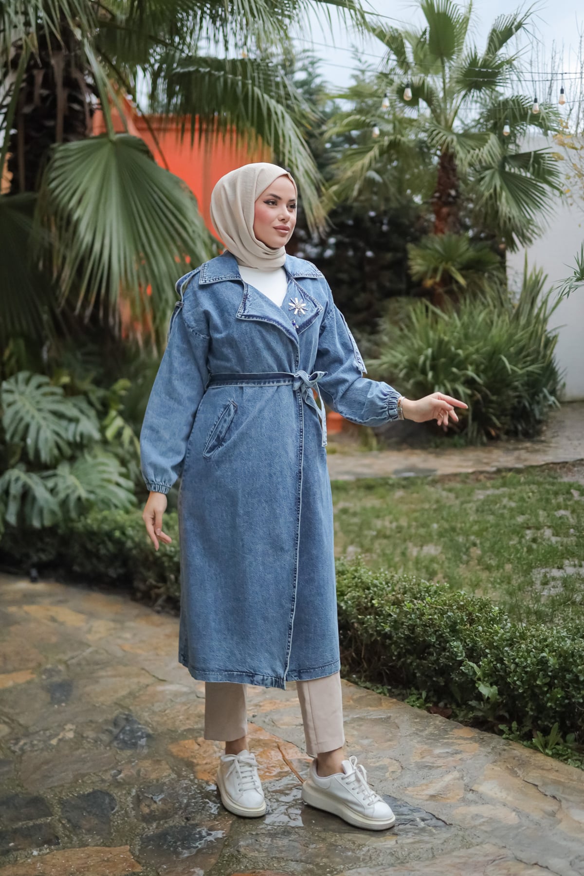 Taş Detaylı Trençkot Koyu Mavi