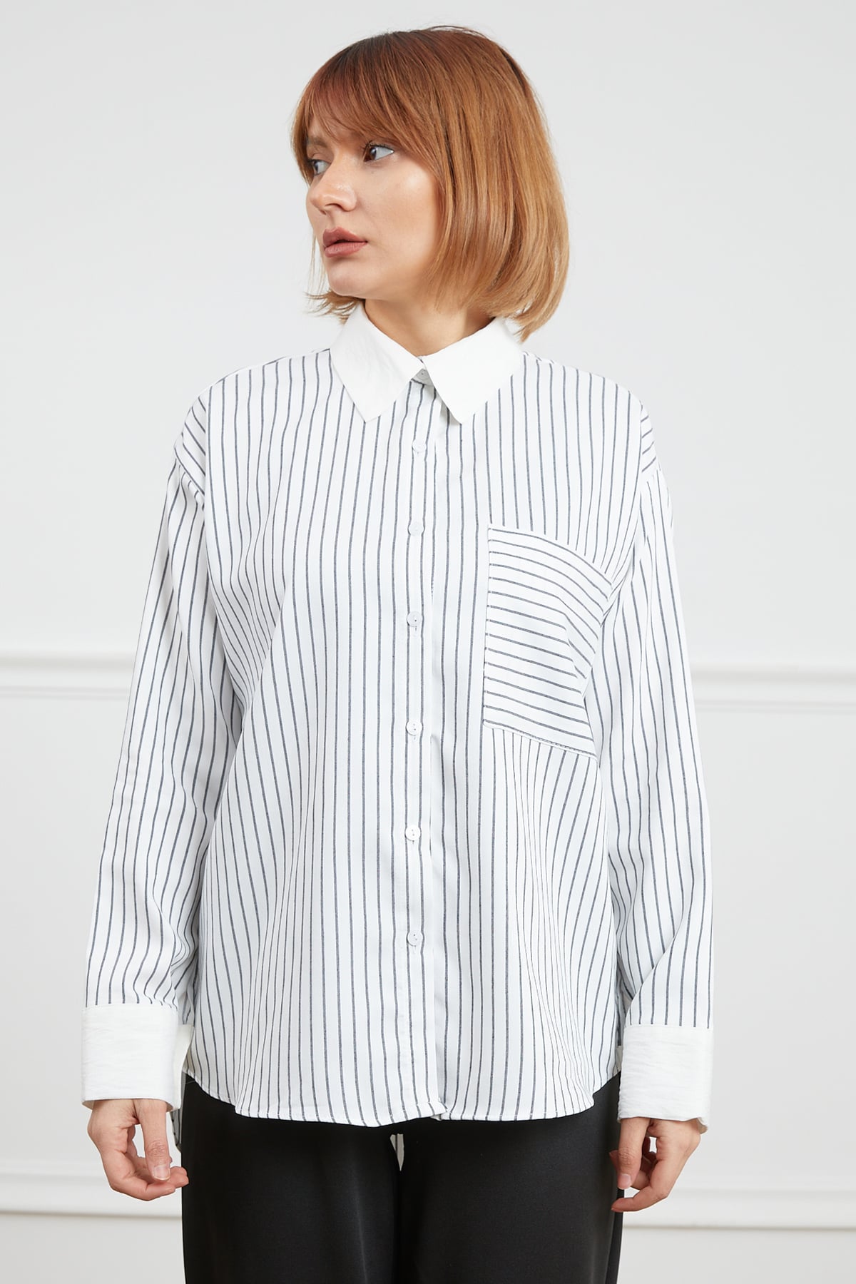 Tek Cepli Çizgili Gömlek Siyah