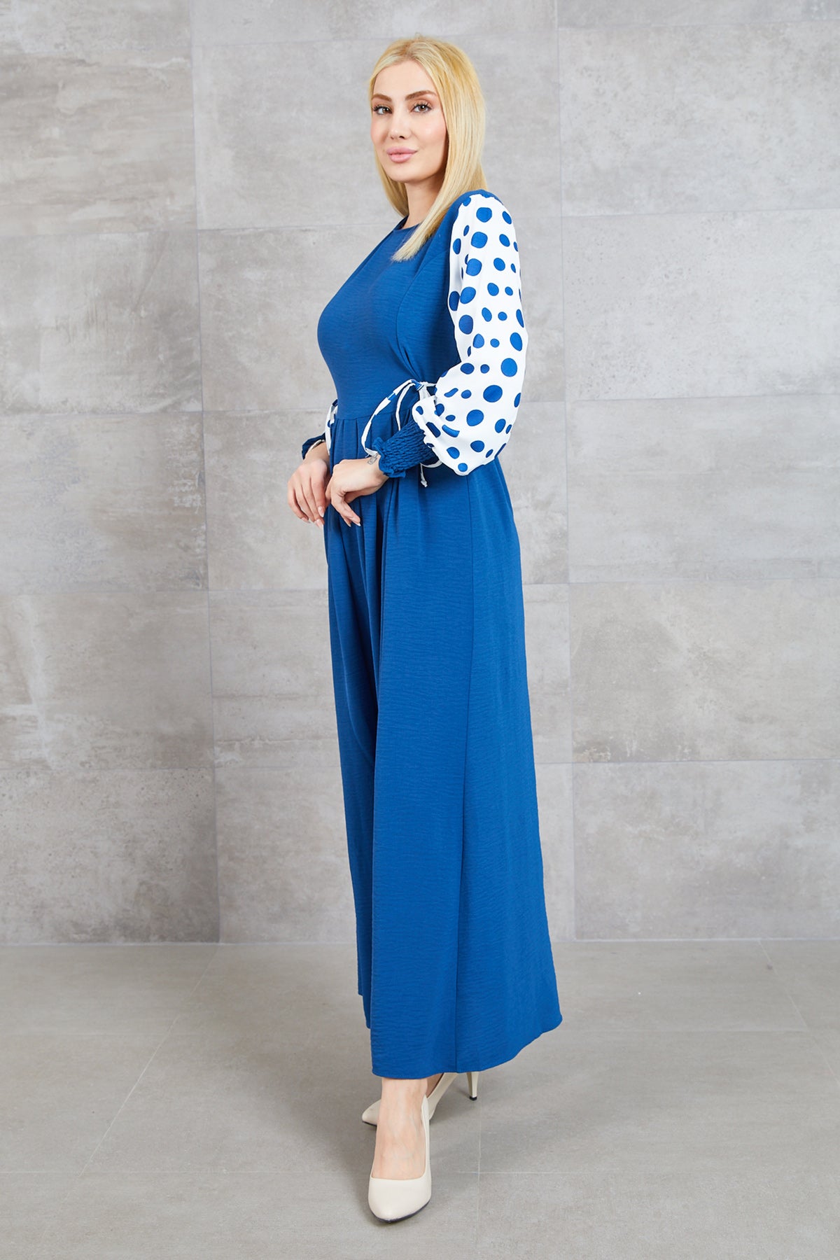 Büyük Beden Puantiyeli Kolu Lastikli Uzun Elbise İndigo