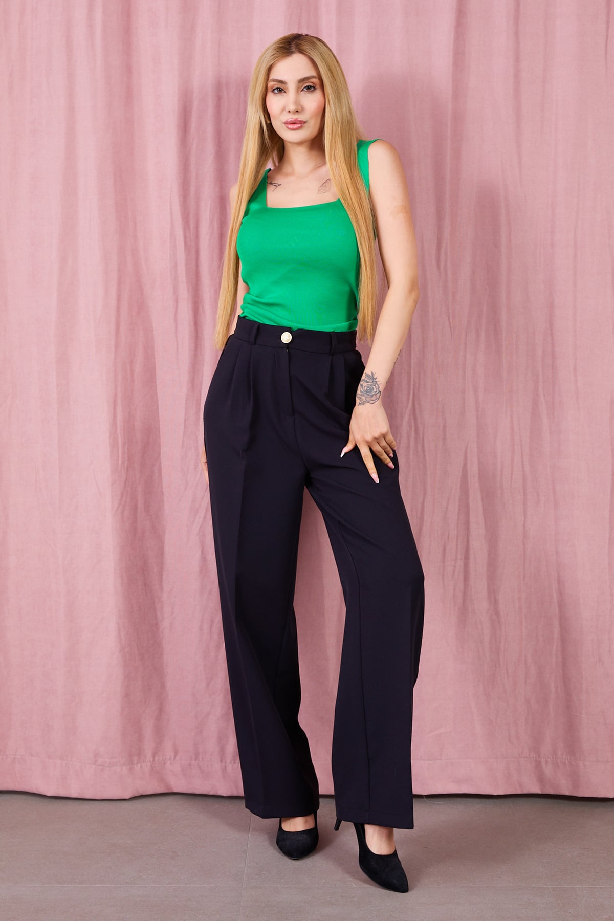 Kare Yaka Kalın Askılı Triko Atlet Yeşil