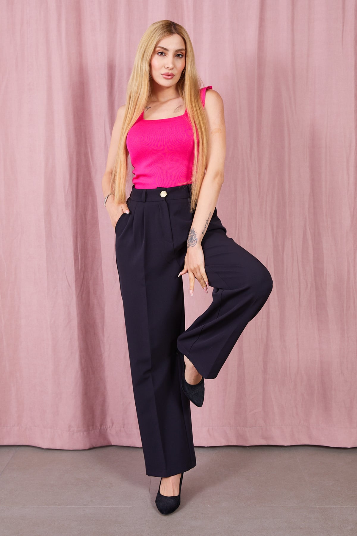 Kare Yaka Kalın Askılı Triko Atlet Fuşya