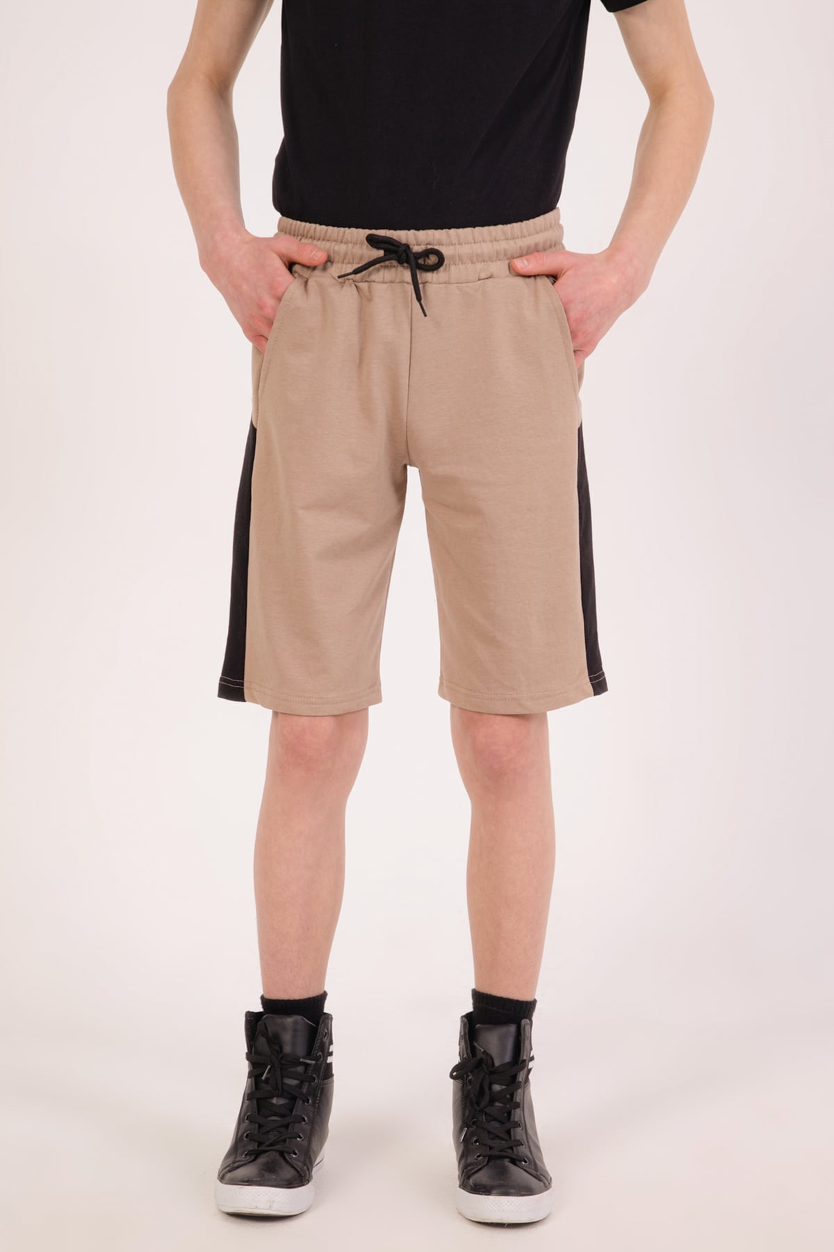 Erkek Çocuk Garnili Şort Açık Kahve