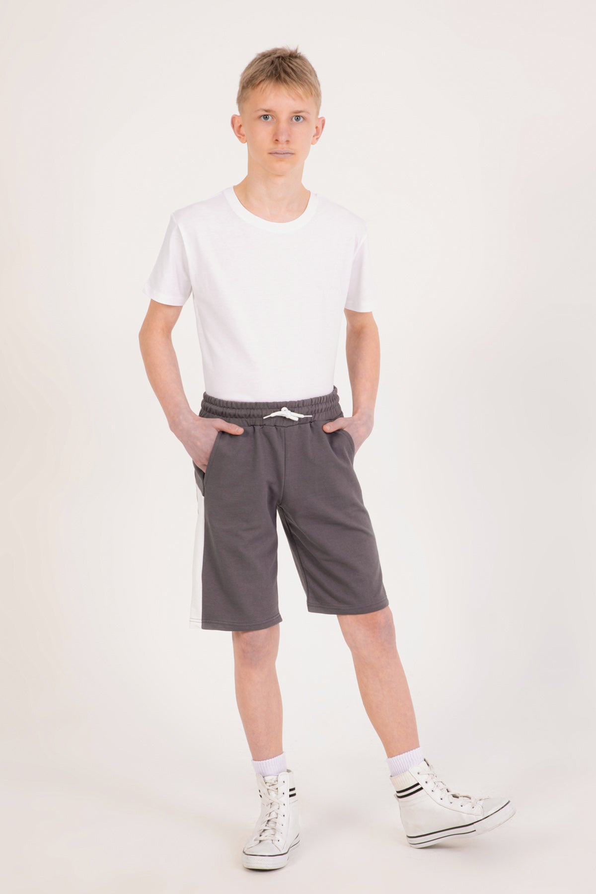 Erkek Çocuk Garnili Şort Füme