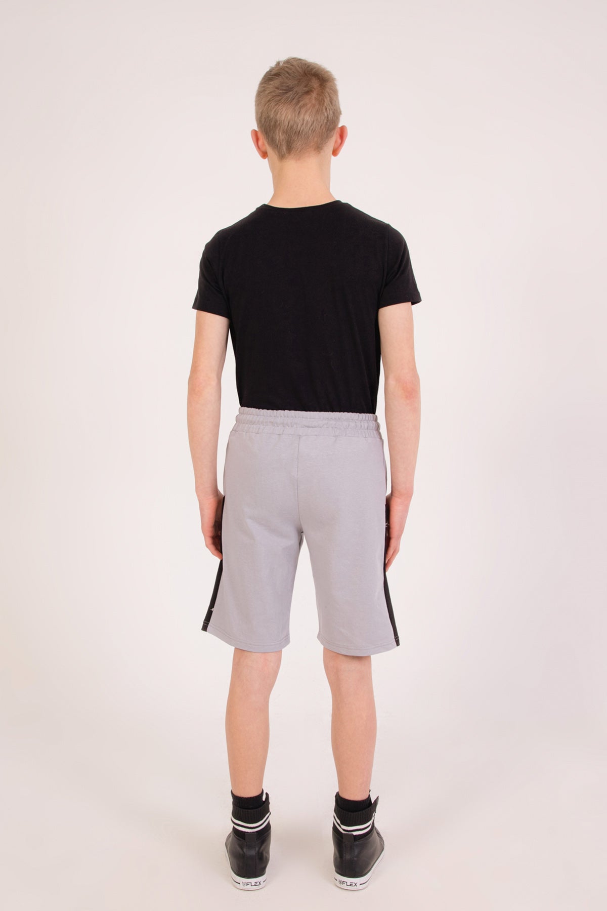 Erkek Çocuk Garnili Şort Gri