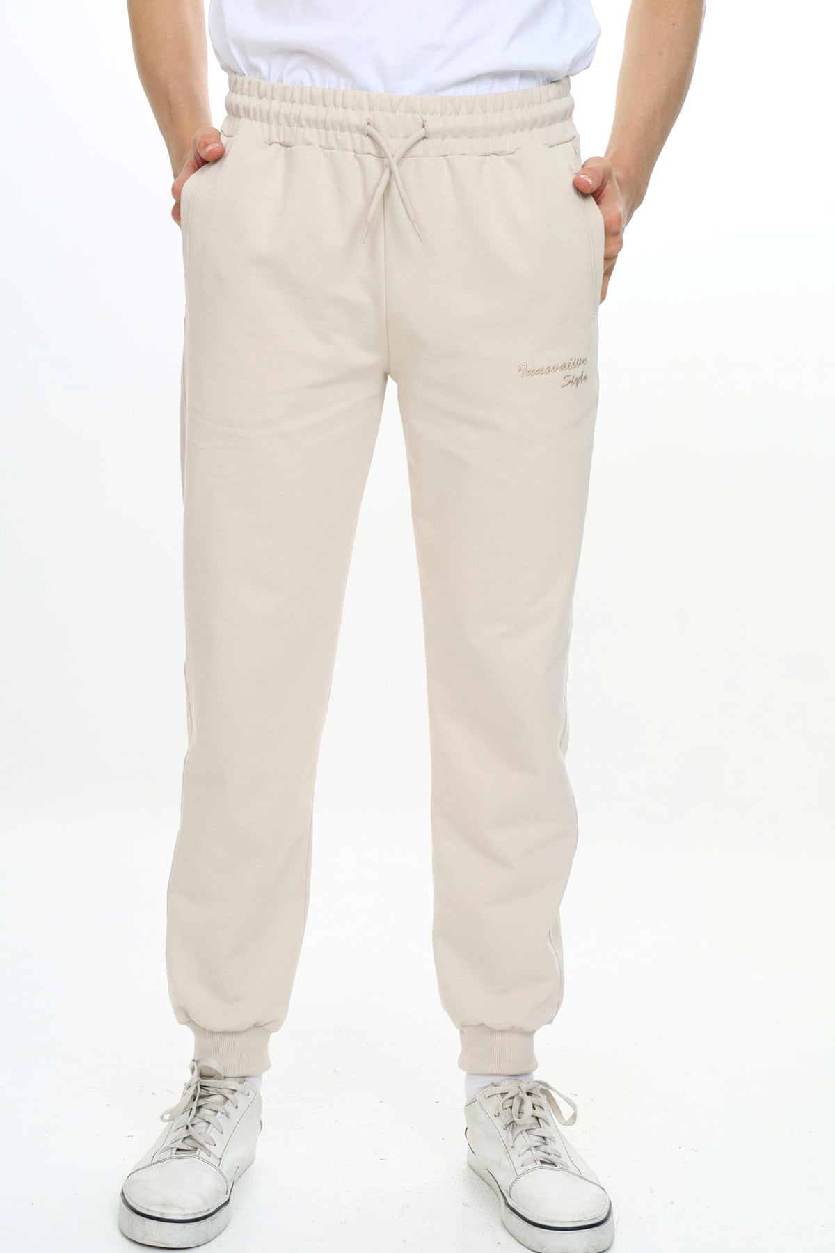 Erkek Çocuk Nakışlı Eşofman Altı Bej