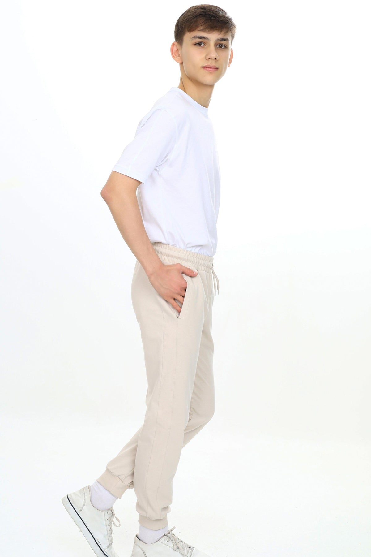 Erkek Çocuk Nakışlı Eşofman Altı Bej