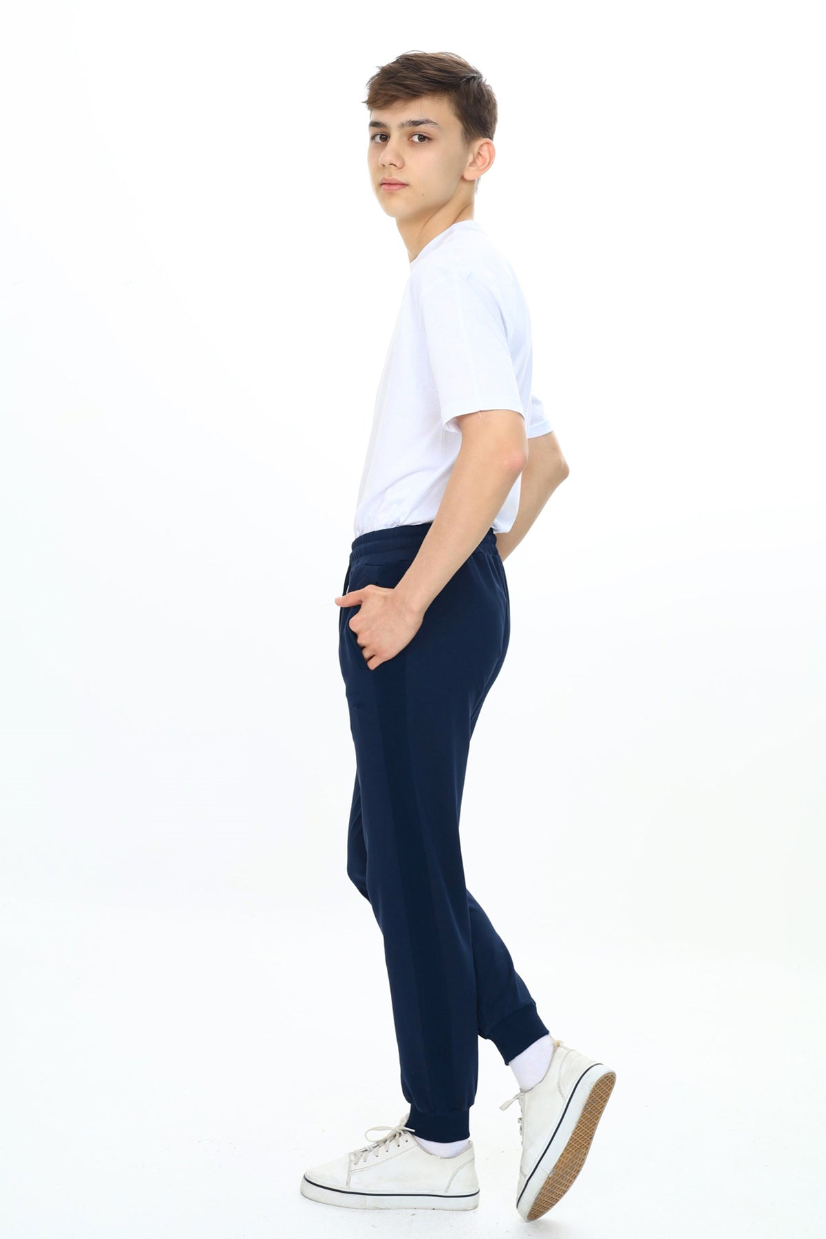 Erkek Çocuk Nakışlı Eşofman Altı Lacivert