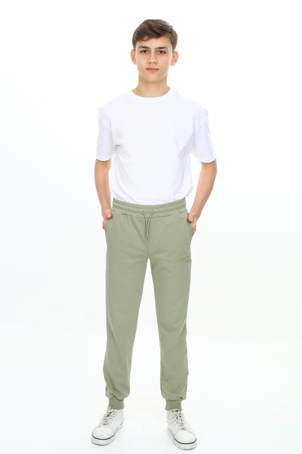 Erkek Çocuk Nakışlı Eşofman Altı Yeşil