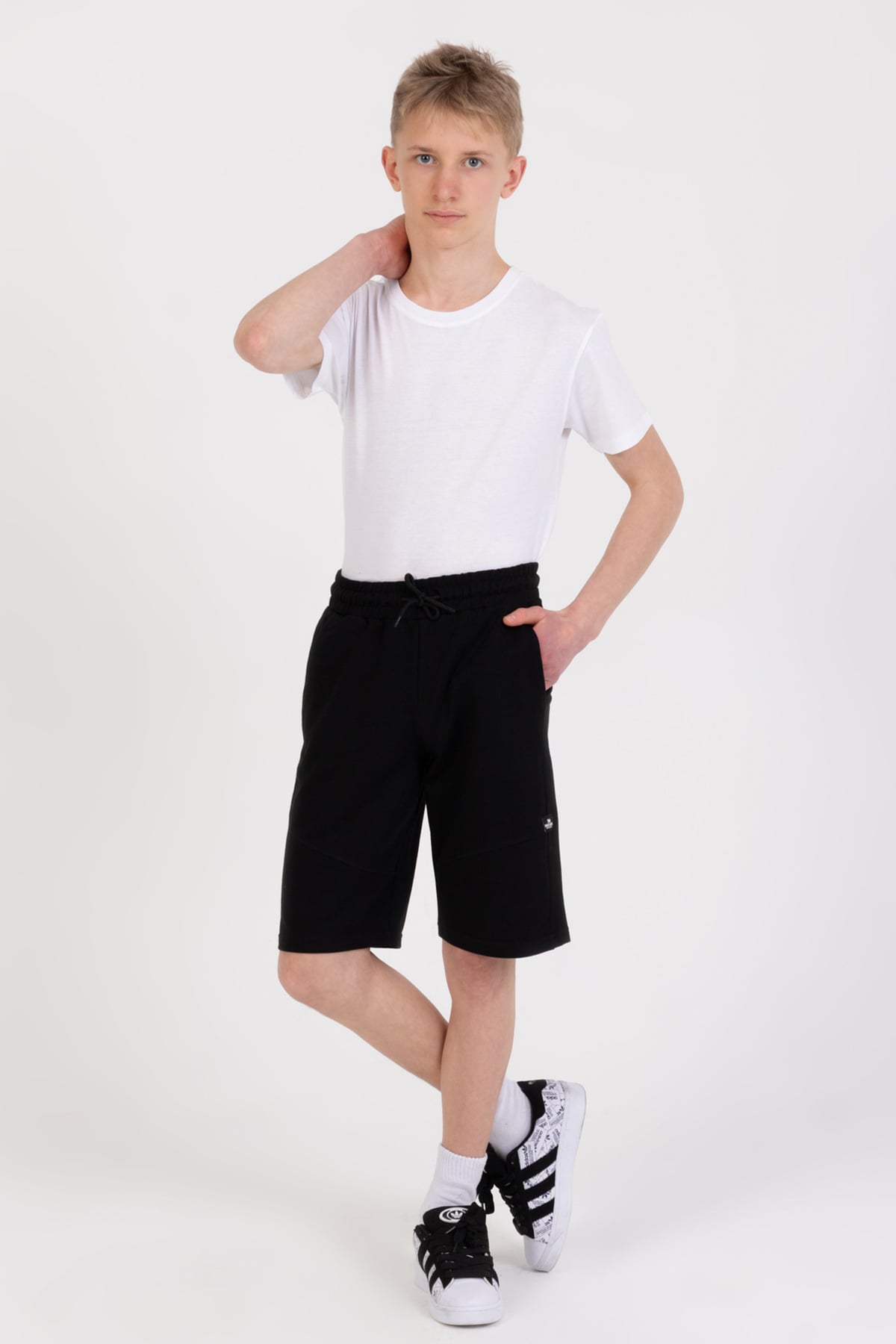 Erkek Çocuk Armalı Şort Siyah