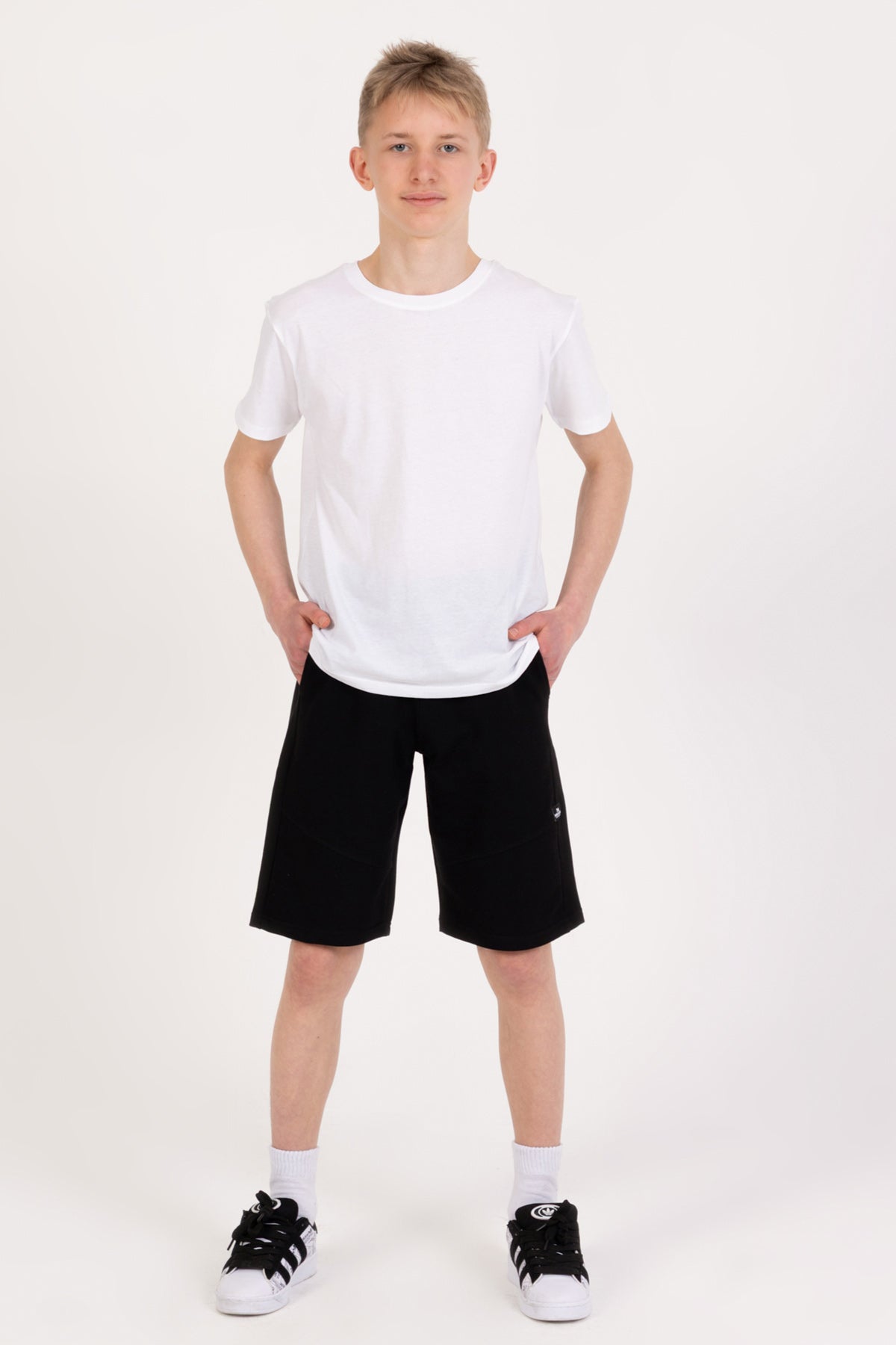 Erkek Çocuk Armalı Şort Siyah