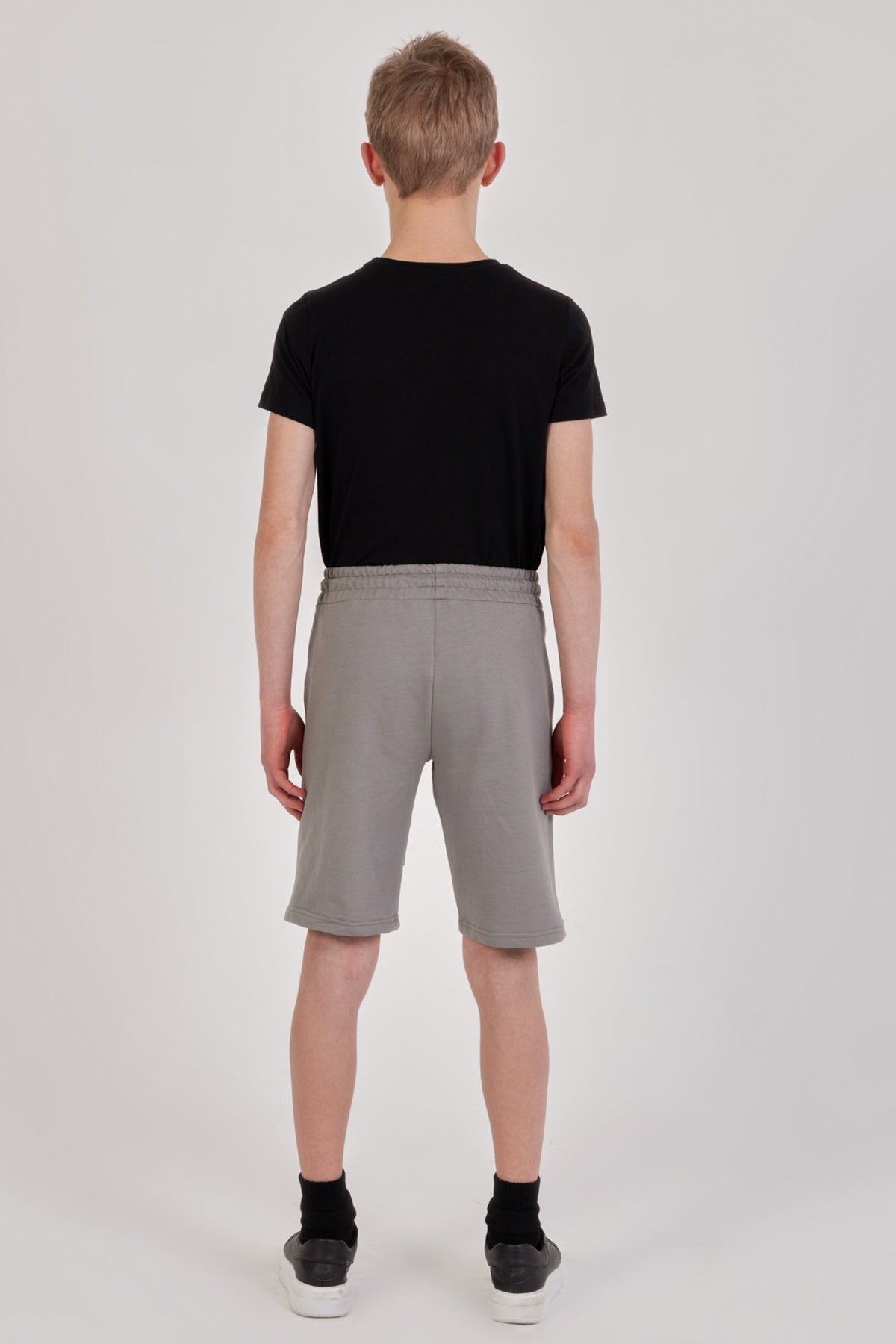 Erkek Çocuk Armalı Şort Gri