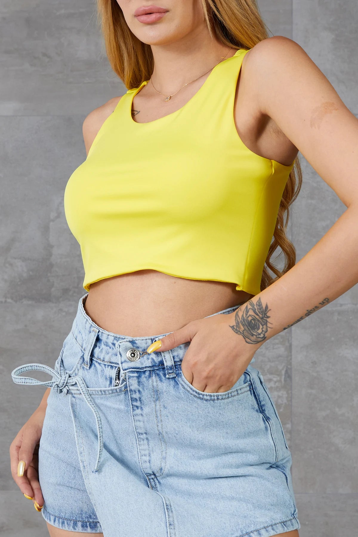 Kalın Askılı Crop Scuba Atlet Sarı