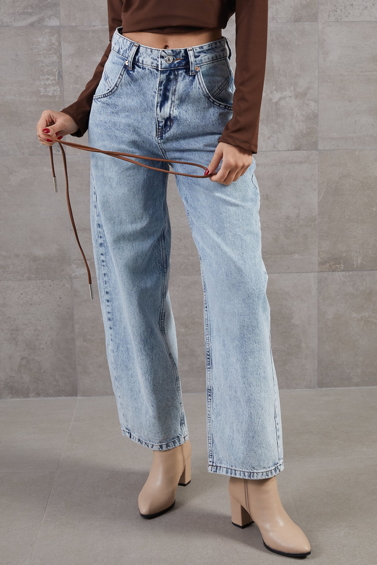 Yüksek Bel Salaş Paça Denim Kot Pantolon Açık Mavi