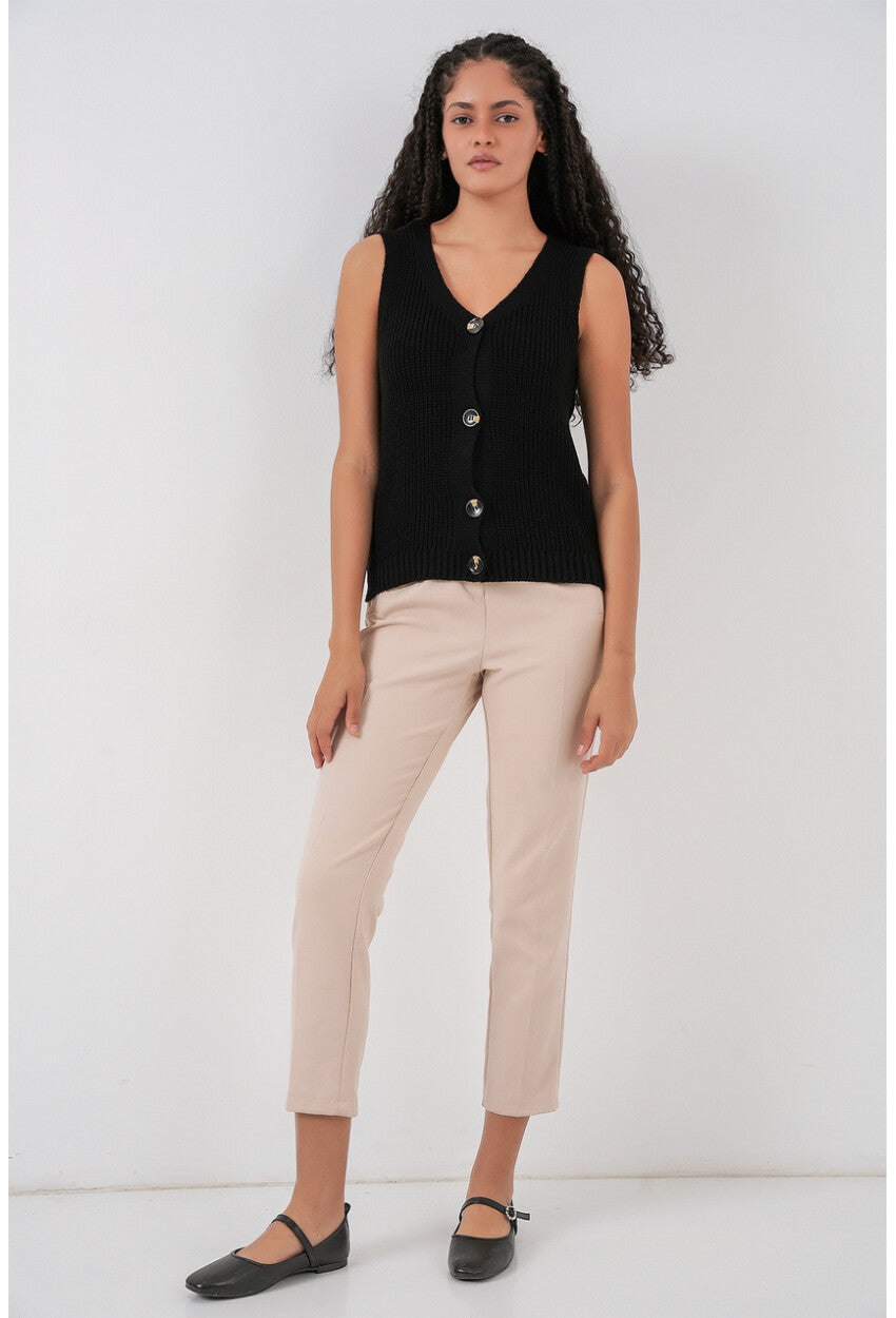 15881 Düğmeli Kısa Triko Yelek