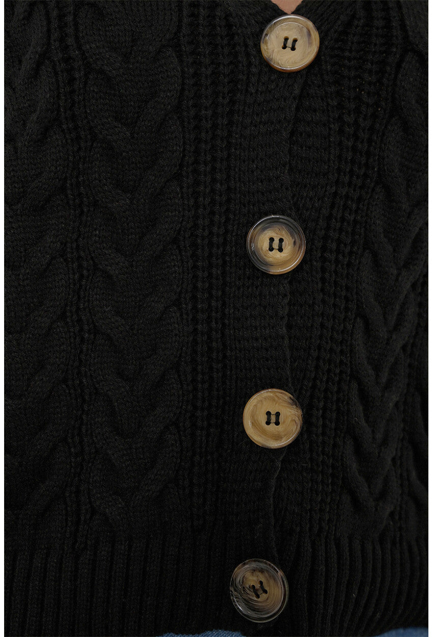 15882 Düğmeli Kısa Triko Yelek