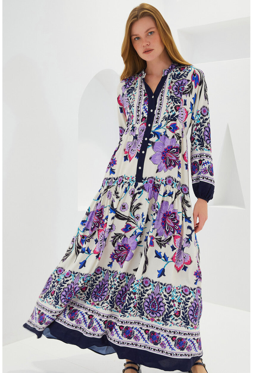 2423 Otantik Desenli Elbise