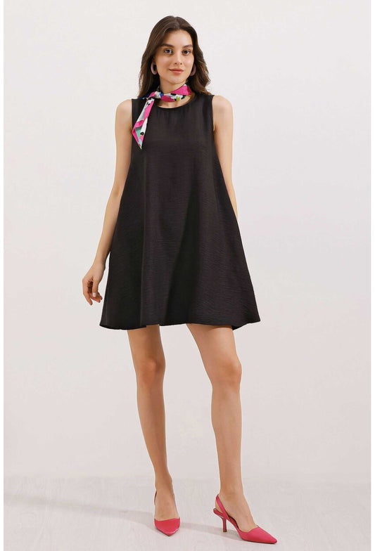 2444 Mini Keten Elbise