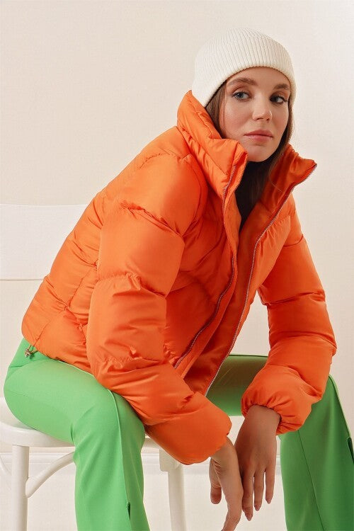 Stend yoqasi fermuarli puffer kurtka - apelsin 5205