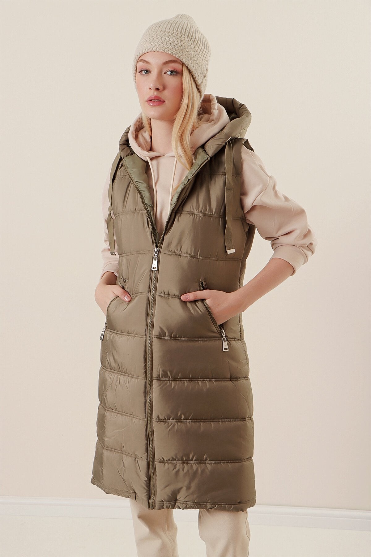 Qopqoqli uzun puffer yelek - Çağla 5140