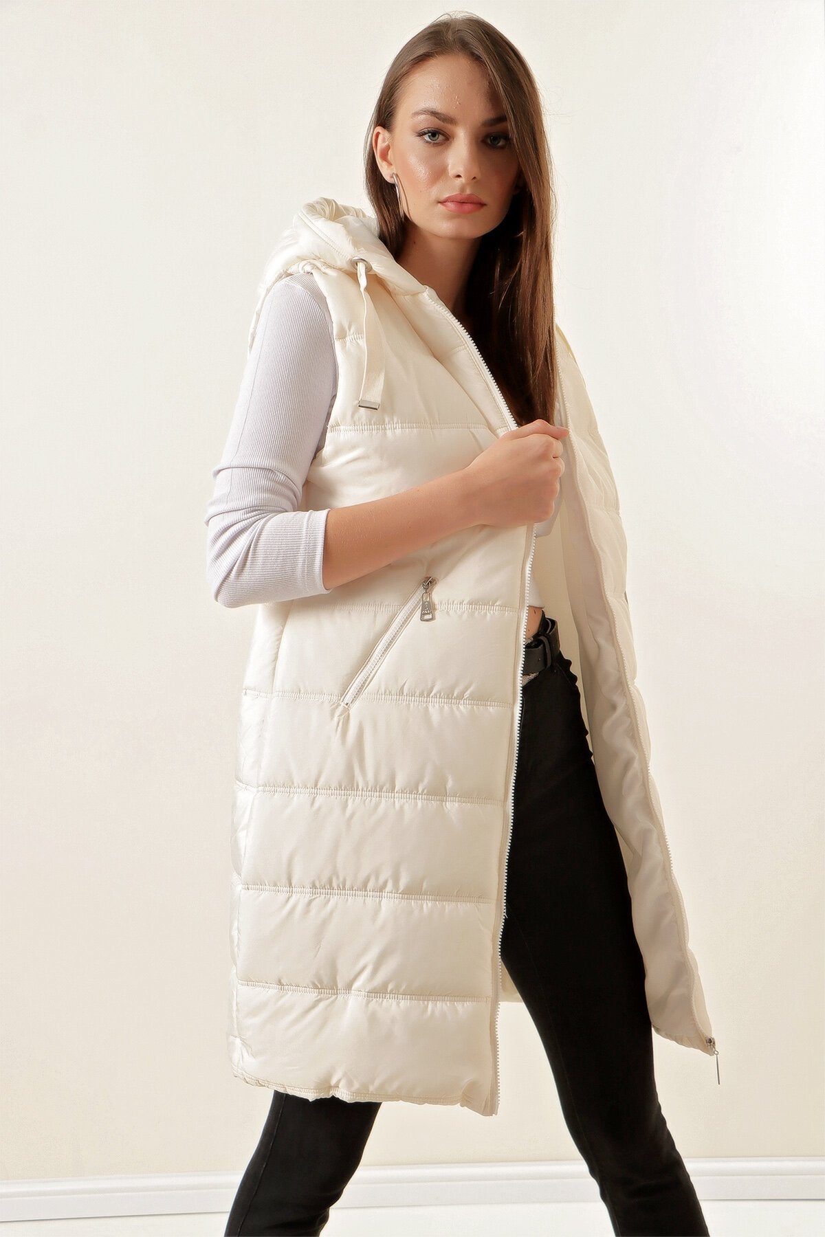 Qopqoqli uzun puffer yelek - Ekru 5140