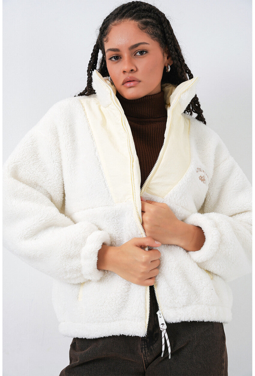 5194 Fermuarlı Ekru Peluş Ceket