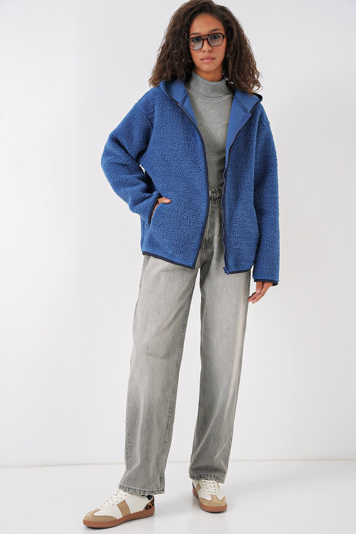 Merterium 55456 Kadın Kapüşonlu Oversize Peluş Ceket - Saks