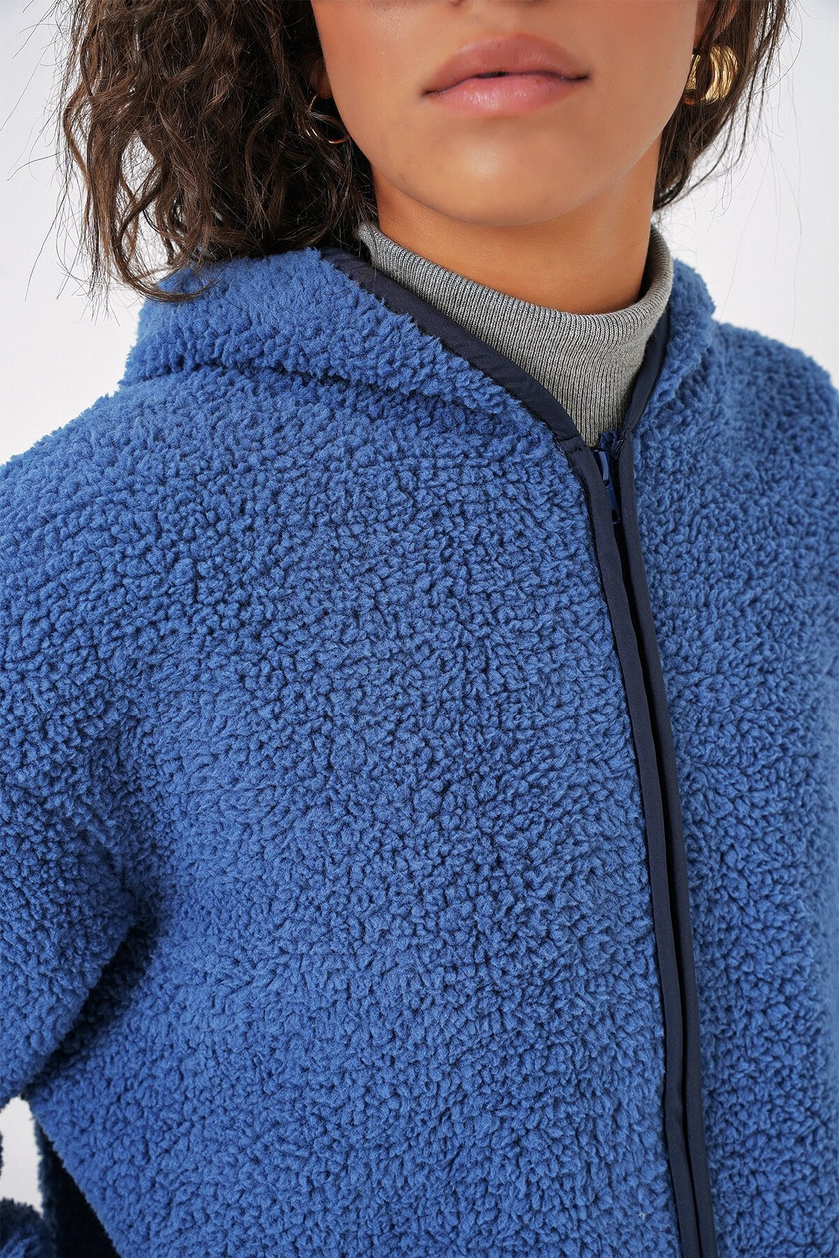 Merterium 55456 Kadın Kapüşonlu Oversize Peluş Ceket - Saks