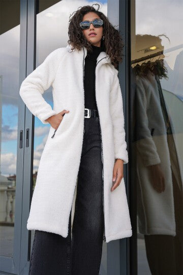 Kapüşonlu Peluş Kaban - Krem 9132