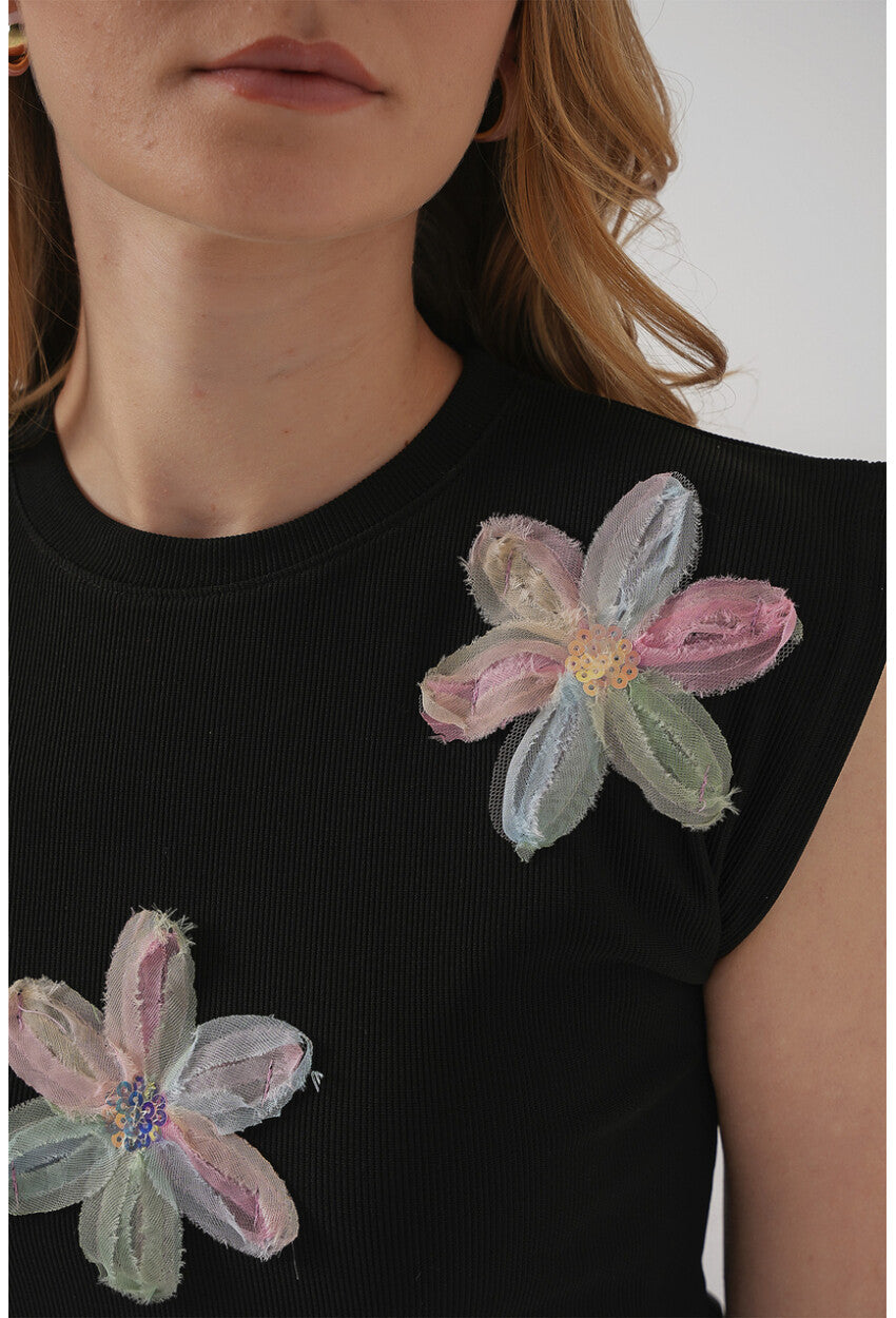 930 Kısa Kol Desenli Crop Bluz