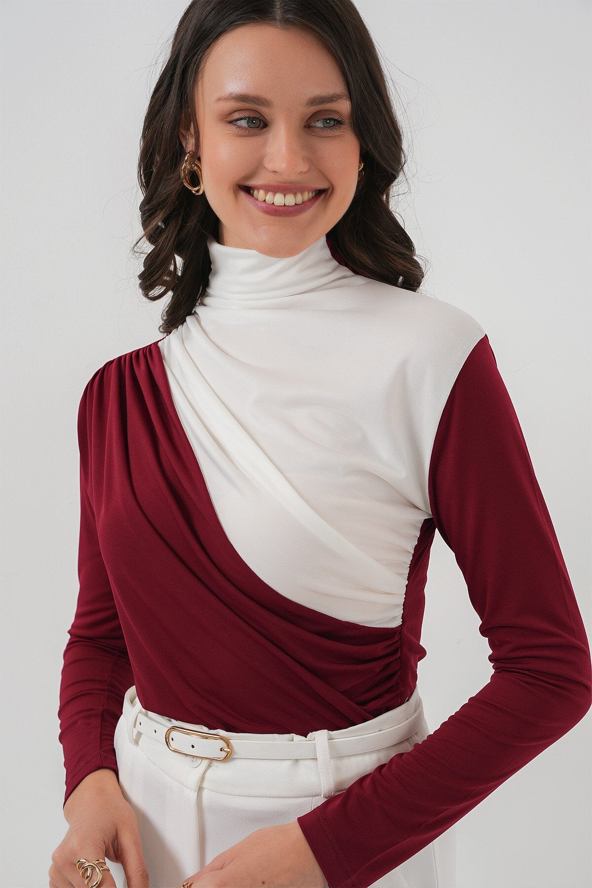 Büzgü Detaylı Sandy Bluz - Bordo 940