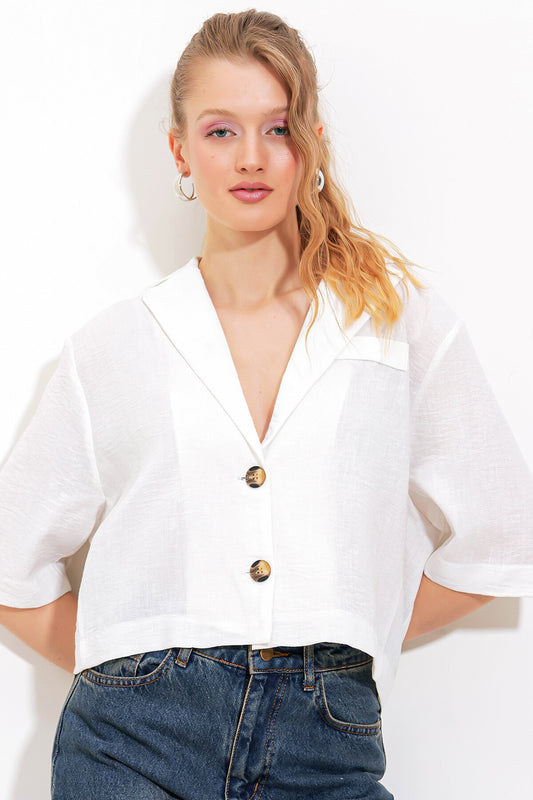 Merterium Kadın Beyaz Çift Düğmeli Oversize Crop Keten Ceket 0706
