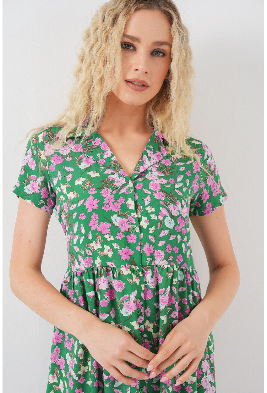 Kadın Boydan Düğmeli Kısa Kol Çiçekli Elbise 2561