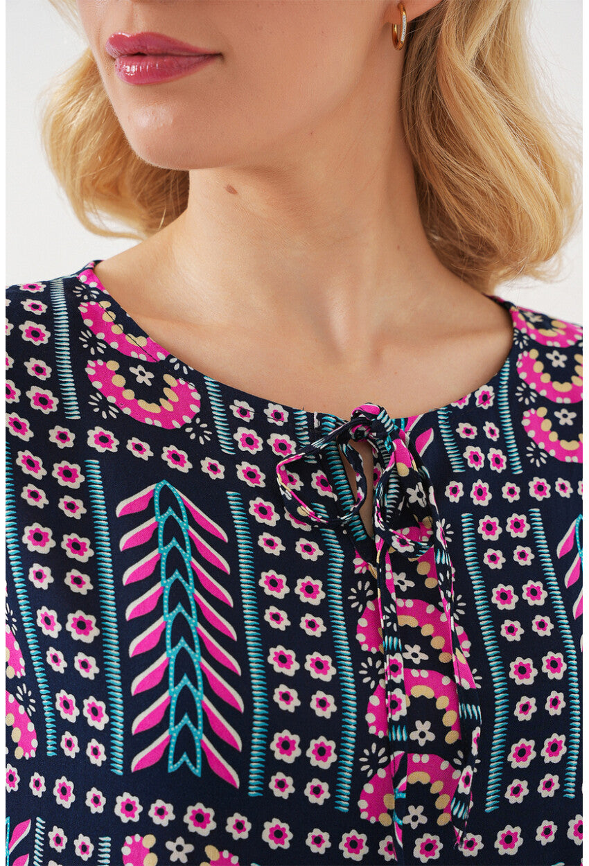 Kadın Desenli Kısa Kol Bluz 969