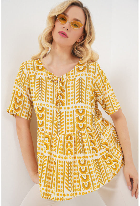 Kadın Desenli Kısa Kol Bluz 969