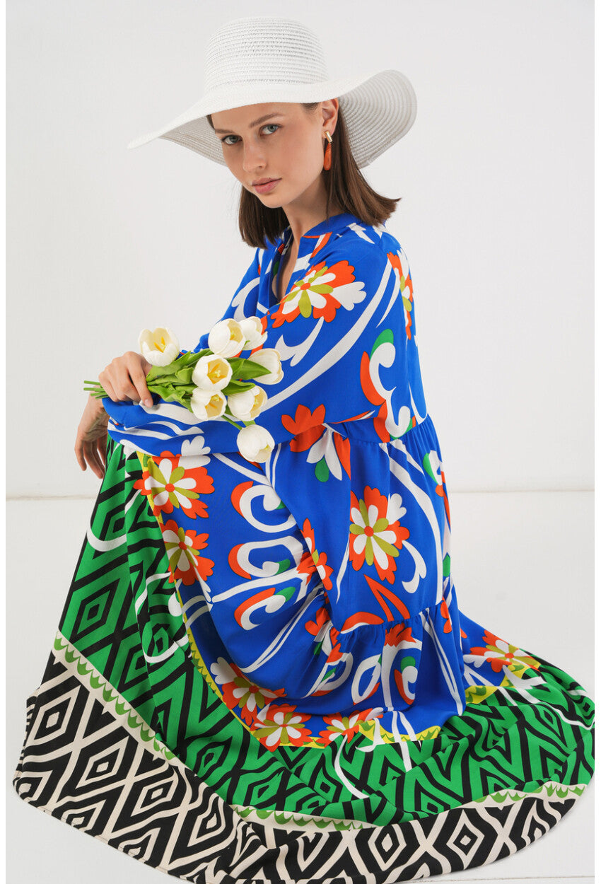 Kadın Desenli Uzun Tesettür Elbise 2585