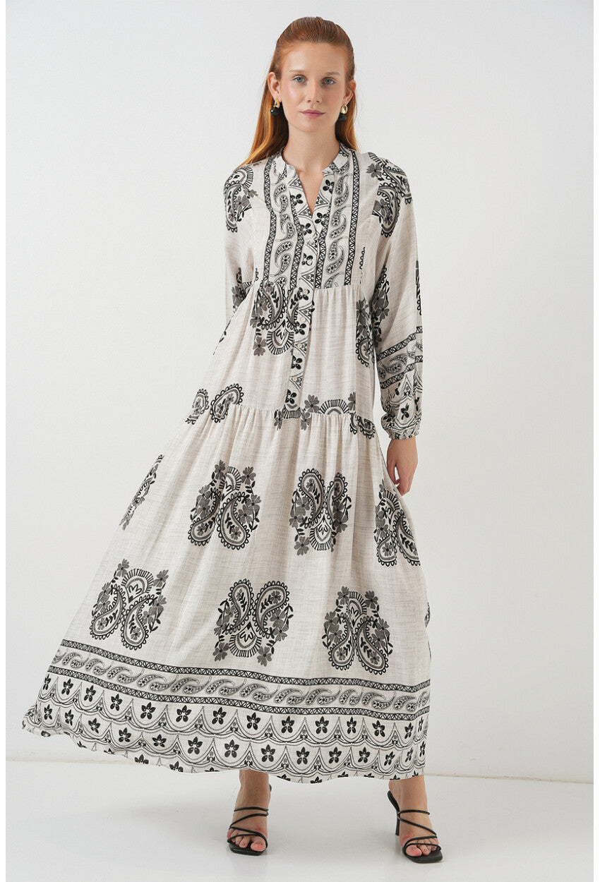 Kadın Desenli Uzun Tesettür Elbise 2585